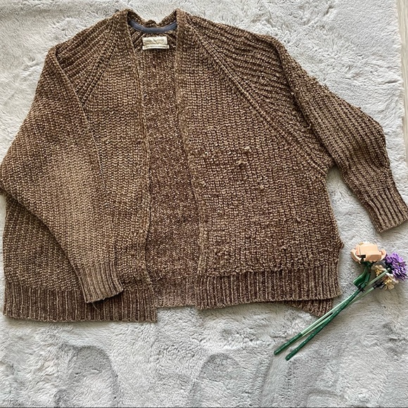 Urban Outfitters Sweaters - Urban outfitters brown cardigan, women